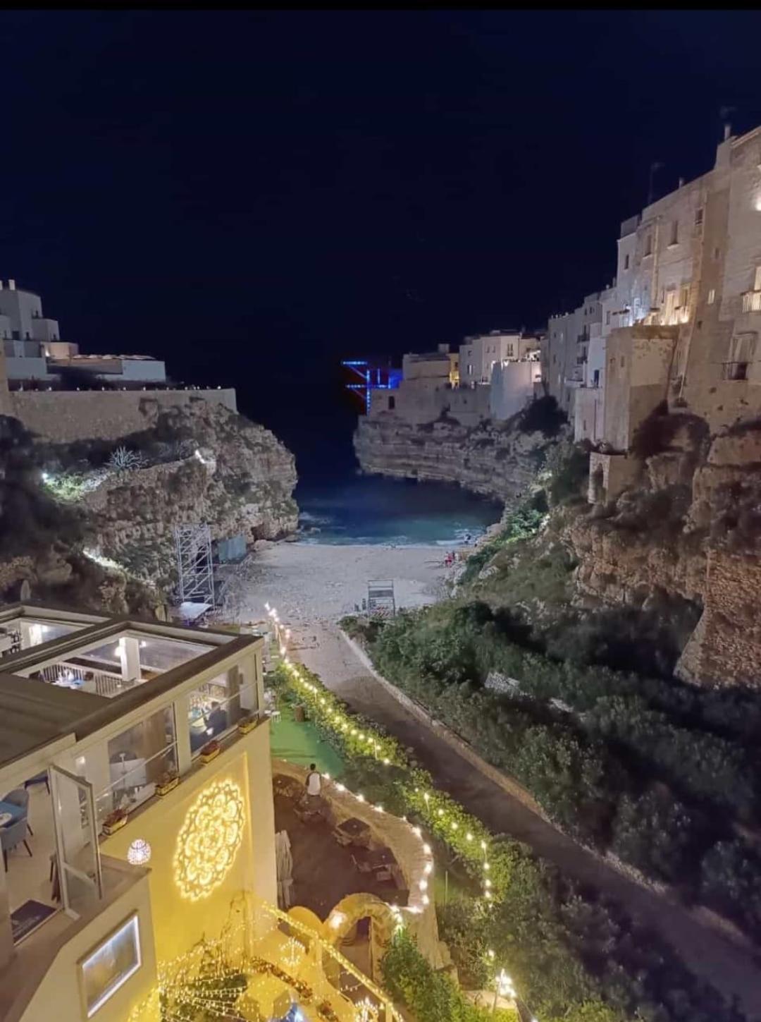 Dimora Pascali Holiday - " Rooms & Relax " Polignano a Mare Exterior photo